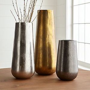 Vase à fleurs en métal design, élégant et moderne, objet décoratif pour la maison, centre de table pour salon, présentation florale - Product Image 4