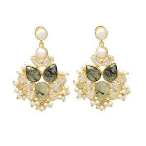 Boucles d'oreilles 3 couches pour femme en laiton plaqué or 24 carats, ornées de préhnite, zircone cubique et perles d'eau douce, magnifiques et imposantes, pour mariage - Product Image 1