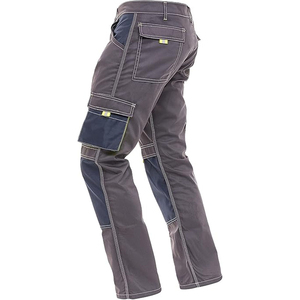 Pantalon de moto en cuir imperméable et respirant pour homme, équipement de protection personnalisable pour la conduite à moto, fabriqué au Pakistan - Product Image 2