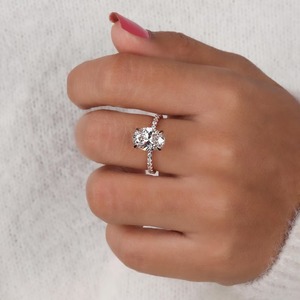 แหวนเพชรเลี้ยงในห้องปฏิบัติการจากผู้ส่งออกอินเดีย สำหรับใส่ลำลองหรือใส่ทำงานและงานปาร์ตี้ มีจำหน่ายในราคาที่ดีที่สุด - Product Image 3