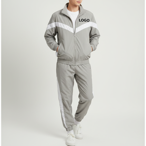 Ensemble de survêtement gris bicolore de haute qualité pour homme, avec fermeture éclair intégrale, pantalon de jogging sportif avec poches latérales, en polyester respirant, idéal pour le printemps - Product Image 2