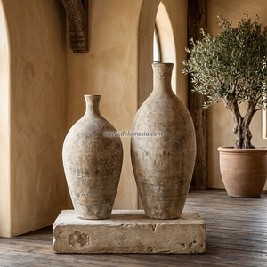 Tararear L Cream Grand vase de sol en terre cuite noire rustique, pot en terre cuite artisanal, récipient décoratif en grès, vente en gros - Product Image 3