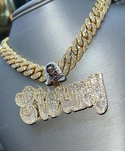Colgante Personalizado con Letra 'Stormy', Moissanita Auténtica, Lujoso Estilo Hip Hop, Chapado en Rodio sobre Plata de Ley 925 para Hombre - Product Image 3