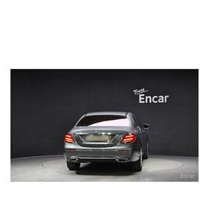 Mercedes-Benz Clase E E300 Exclusive 2018, 75,322 km, Caja de Cambios Automática, Asientos de Cuero, Norma de Emisiones Euro V - Product Image 4