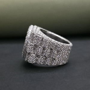 Anillo de compromiso de plata de ley 925 con corona de moissanita de corte brillante redondo, estilo totalmente cubierto de diamantes, para hombre, joyería hip hop - Product Image 6