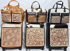 Ensemble de bagages de voyage 2 pièces en cuir de vachette style occidental, valise à roulettes en cuir repoussé à la main avec sacs à langer assortis à bandoulière - Product Image 5