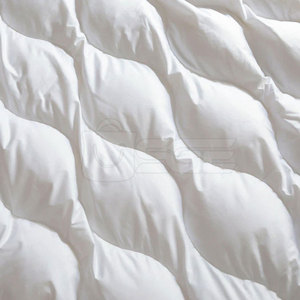 Couette de luxe simple Tog 100% polyester microfibre pour hôtel et usage domestique, taille/couleur personnalisable, écologique et lavable - Product Image 4