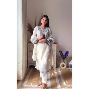 Desainer GEORGETTE bordir <span class=keywords><strong>JHALAR</strong></span> renda atas bawah dengan DUPATTA putih - Product Image 2