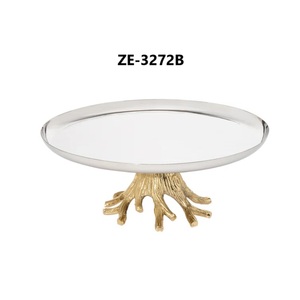 Soporte de Metal Hecho a Mano para Pasteles, Bandeja Elegante para Postres para Panadería, Colección de Exportación, Soporte de Metal Hecho a Mano de Lujo para Pasteles, Bandeja Elegante para Postres - Product Image 2