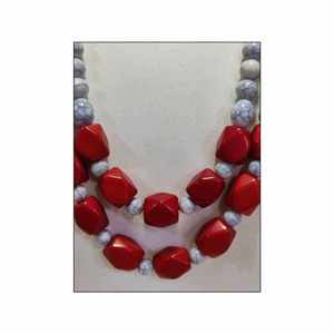 Collier en résine et bois avec cristaux, accessoires de mode au design élégant - Product Image 3