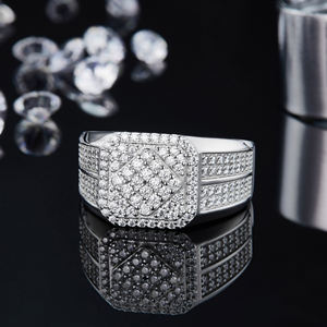 Bague de fiançailles unisexe en or massif 18 carats plaqué rhodium, sertie de pierres naturelles géométriques rondes taille brillant - Product Image 1