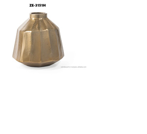 High-End Iron Flower <b>Vase</b> with Coastal Design for Luxury Home Decor Tabletop <b>Vase</b> Zahid Exports - Product Image 1