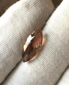 พลอยโอเรกอนซันสโตนทรงมาร์ควิสหายาก ทรงธรรมชาติ ตัดจากโอเรกอนซันสโตนของสหรัฐอเมริกา - Product Image 3