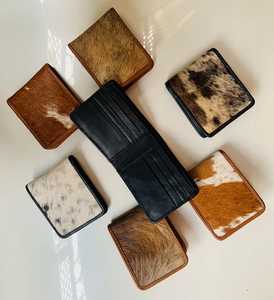 Nuevo diseño del exportador indio Cartera compacta de tamaño pequeño de cuero de vaca Hairon Estilo Vintage para hombres Cremallera PVC Multi bolsillo - Product Image 3