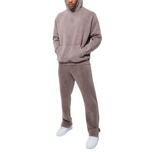 Chándal personalizado para hombre con cremallera, ajuste cómodo y tela transpirable para correr con personalización completa - Product Image 1