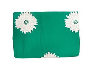 Tela Verde Oscuro 100% Algodón Peinado, Bordado Floral 3D, Estampado, Tejido Transpirable y Ligero para Confección de Vestidos de Niñas y Mujeres - Product Image 4