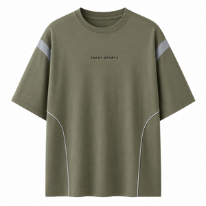 เสื้อยืดโอเวอร์ไซส์ผู้ชายคุณภาพสูง สไตล์สตรีทแวร์ ฮิปฮอป ทรงหลวม ผ้าฝ้าย พิมพ์ลายกราฟิกแถบสะท้อนแสง เสื้อยืดกีฬา - Product Image 4