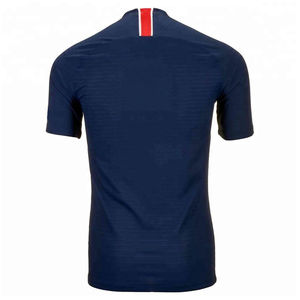 Camiseta de fútbol americano de manga corta con cuello en V para niño – Camiseta de secado rápido con degradado azul marino y rojo - Product Image 1