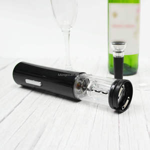 Sacacorchos Automático Recargable con Tapón Sellador, Set de Regalo, Utensilios de Bar de Plástico Negro Contemporáneo - Product Image 4