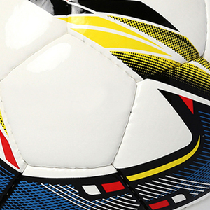IRON MARK INDUSTRIES Ballon de football d'entraînement haute durabilité, écologique, résistant à l'eau, avec chambre à air en butyl et ABS à maintien d'air moyen - Product Image 5