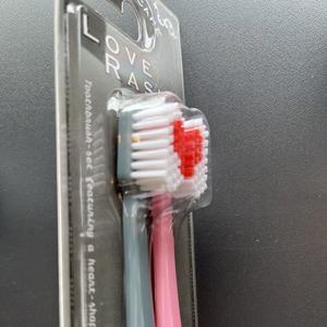 Japon LOVERASHI brosse à dents rose gris 2 pièces vente en gros brosse à dents adulte brosse à dents souple soins bucco-dentaires produits les plus vendus 2024 - Product Image 4