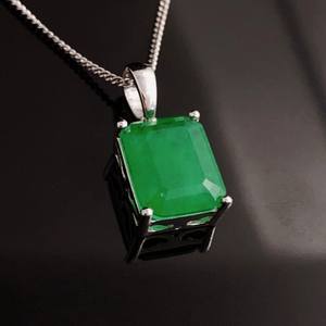 Collar Mia con Colgante Rectangular de Esmeralda, Plata de Ley, Piedra de Nacimiento de Mayo, Regalo de Aniversario o Cumpleaños para Mujer - Product Image 4