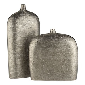 Premium Iron Flower Vase For Modern Interior Decoration And Sophisticated Table Centerpiece Display - Product Image 2