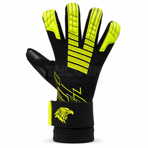 Gants de gardien de but avec technologie de maille respirante pour garder les mains au frais lors des matchs chauds, pour rester sereins et performants. - Product Image 3