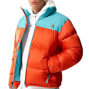 Veste matelassée pour homme fabriquée en usine avec col en fourrure pour l'hiver, veste chaude personnalisée, veste matelassée tendance pour homme, veste d'extérieur pour homme - Product Image 5
