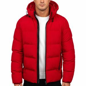 Chaqueta Acolchada Roja con Capucha para Hombre, Cierre Frontal con Cremallera, Resistente al Viento, Informal, para Invierno, Corte Regular, Color Sólido, Relleno de Poliéster - Product Image 1