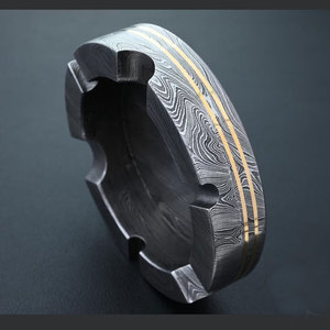 Cendrier en acier Damas durable, cendrier en métal de qualité supérieure pour cigarettes et cigares, accessoire décoratif pour la maison et la table - Product Image 5