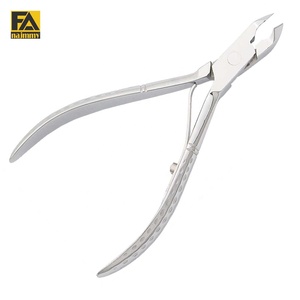 Cortauñas Profesional de Alta Calidad con Mango Impreso, Resorte Único, Acero Inoxidable, para el Cuidado de Cutículas, para Set de Manicura y Pedicura - Product Image 1