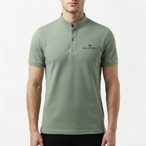 เสื้อโปโลผู้ชายสีเขียวเซจ คอจีน ผ้าถักเนื้อแน่น แห้งเร็ว สำหรับเสื้อเชิ้ตแขนสั้น ชุดกีฬา กอล์ฟ ชุดทำงาน รับผลิตแบบ OEM ODM - Product Image 4