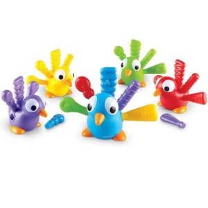 Juguete Educativo de Plástico Fine Motor Peacock Pals, Unisex, Apto para Niños de 0 a 24 Meses, con Instrucciones en Vietnamita, Marca Dong Phuong - Product Image 3