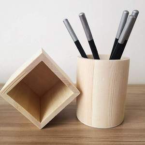 Magnifique porte-stylo en bois avec finition lisse pour la décoration du bureau et de la table d'étude - Product Image 1