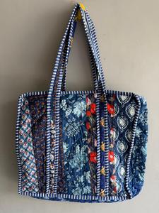 Sac fourre-tout matelassé patchwork en coton, sac à bandoulière grande capacité à ouverture supérieure pour le shopping, les voyages, l'usage quotidien, cadeau pour elle - Product Image 1