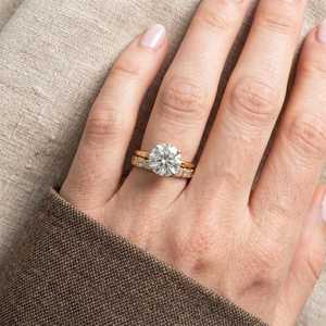 Anillo de eternidad completo con diamantes de corte esmeralda moderno, cultivados en laboratorio, con oro sólido de 14K, para boda, fiesta o regalo para ella. - Product Image 6