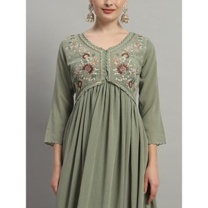 ชุดราตรีผ้าจอร์เจียสำหรับใส่ทำงานปักลายแฟนซีสีเขียวน้ำทะเล - Product Image 3