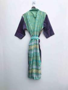 Robe Kimono en Soie Élégante pour Femme - Collection Printemps/Été, Idéale pour la Plage et les Soirées, Design Patchwork Inspiré des Saris Indiens, Vêtement de Nuit Doux - Product Image 5