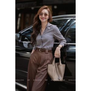 Chemise élégante pour femme à col pointu, col en tissu, rayée, en popeline de coton, manches longues, respirante, pour le bureau ou l'école A8088 - Product Image 4