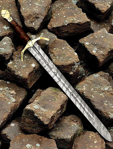Épée longue en acier inoxydable poli, forgée à la main |   Poignée en bois de rose avec garde en laiton |   Épée de présentation antique viking - Product Image 2