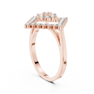 Anillo de Compromiso Art Deco con Moissanita Creada en Laboratorio, Corte Exquisito, Diseño Floral en Racimo, Marco Exterior con Pavé en Forma de Rombo, Alta Claridad - Product Image 2