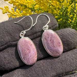 Boucles d'oreilles pendantes en argent sterling faites à la main avec purpurite, bijoux en pierres précieuses naturelles, cadeau pour femme, élégantes boucles d'oreilles pendantes - Product Image 6