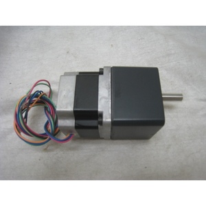 มอเตอร์สเต็ปเปอร์ 5 เฟส Vexta PKC 2P435, Novellus - อุปกรณ์และอะไหล่เซมิคอนดักเตอร์ระดับโลกที่เชื่อถือได้ - Product Image 2