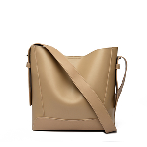 Bolso Bandolera Retro de Gran Capacidad para Mujer, Bolso Bandolera de Cuero con Cierre de Cremallera, Moderno y Apto para Todas las Temporadas - Product Image 1