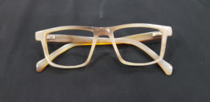 กรอบแว่นตาทำมือคุณภาพสูง รุ่น Hand302 ดีไซน์ทันสมัย ทำจากเขาควายแท้จากอินเดีย จำหน่ายขายส่งโดย CRAFTING CRAFTS - Product Image 4