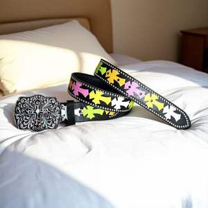 Cinturones Vaqueros Punk Góticos Occidentales para Mujer, con Cruz Colorida, de Cuero, para Jeans, Pantalones, Ropa Urbana - Product Image 4