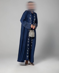 Conjunto de Abaya Azul Marino de Lujo con Bordado y Frente Abierto, con Vestido Interior |   Vestidos Elegantes para la Noche y para el Eid, Ropa Modesta - Product Image 4