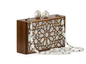 Sac à main de soirée en bois de luxe haut de gamme avec incrustation de nacre et motif artistique en nacre pour mariages, fêtes, festivals et occasions spéciales - Product Image 2