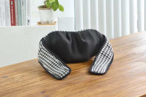 Appareil de massage professionnel chauffant et pétrissant 3D avec contrôle de la minuterie, design pratique pour les voyages, pour le cou, les épaules, la taille et les jambes - Product Image 3